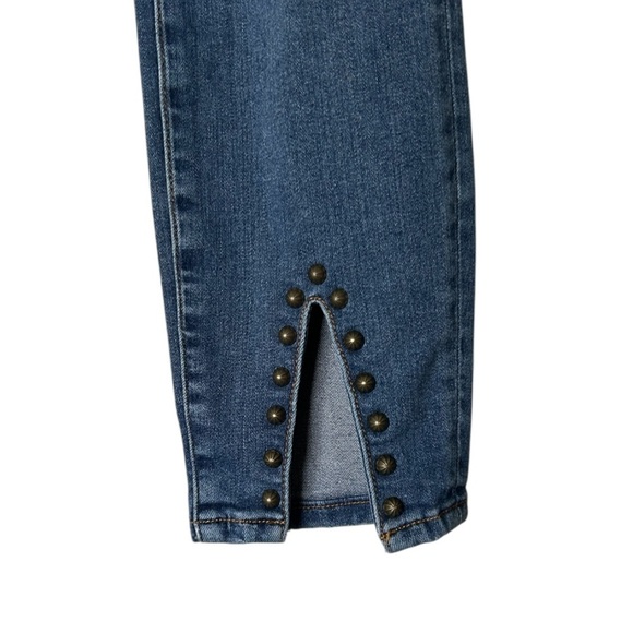 Good American Good Legs Crop Stud Hem Skinny jeans excellent Size 4 / 27 - Picture 5 of 9